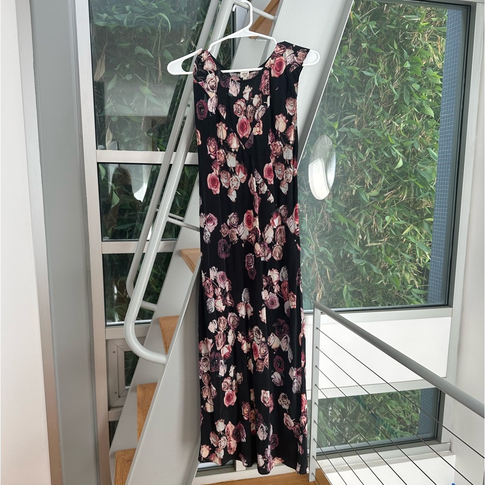 Aritzia Wilfred Rose Patterned Dress